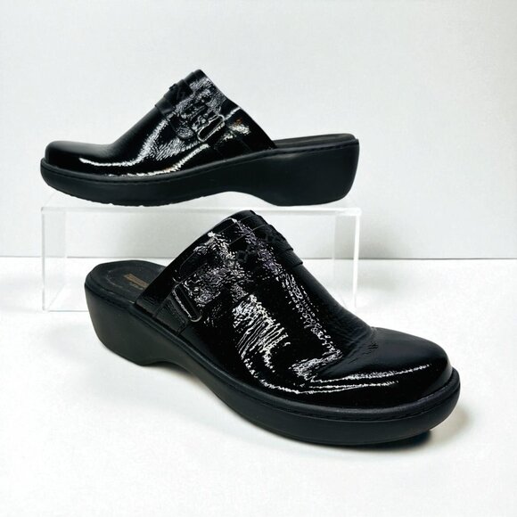 Clarks Womens Delana Amber Clog Black Patent Leather Shoes Slip On Size 8.5 - Picture 1 of 12